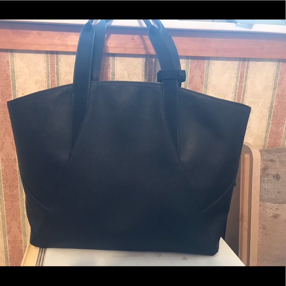Lululemon All Day Tote